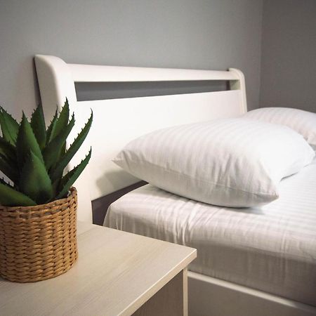 Kyiv Lesi 3 Studio Apartment المظهر الخارجي الصورة